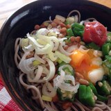 たまごがトロ〜リ☆納豆入りネバトロ蕎麦♪